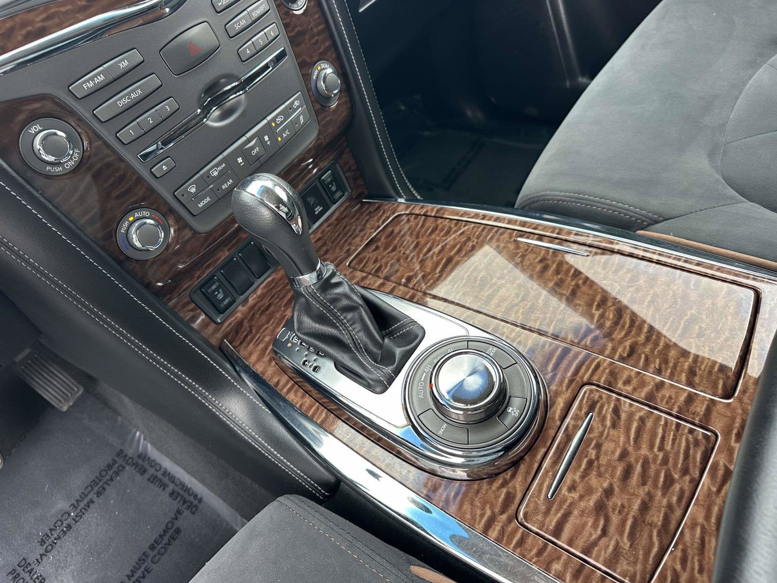 2017 Nissan Armada SV