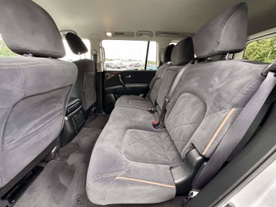2017 Nissan Armada SV