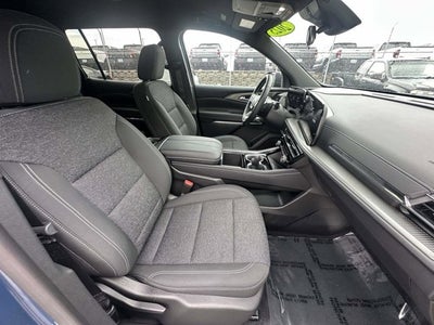 2025 Chevrolet Traverse FWD LT