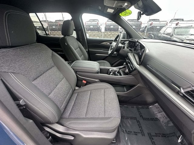 2025 Chevrolet Traverse FWD LT
