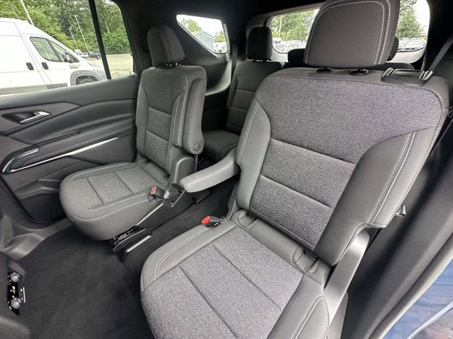 2025 Chevrolet Traverse FWD LT
