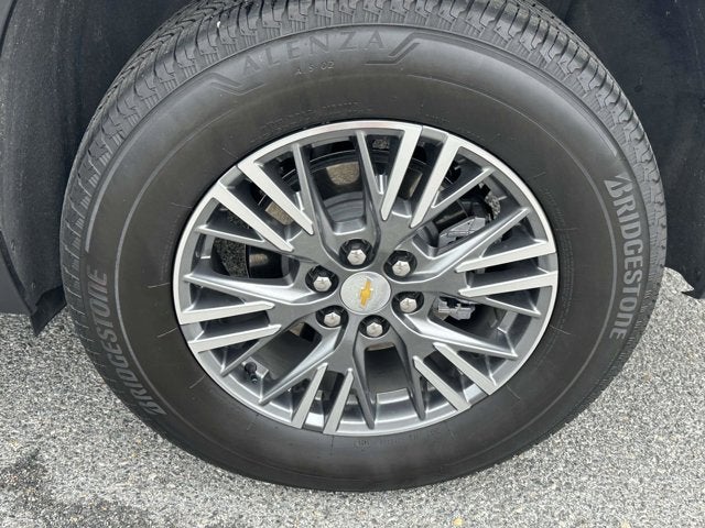 2025 Chevrolet Traverse FWD LT