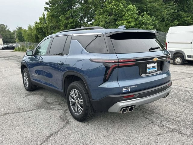 2025 Chevrolet Traverse FWD LT