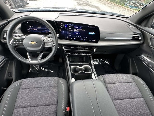 2025 Chevrolet Traverse FWD LT