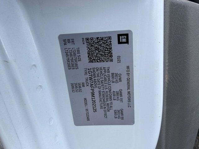 2021 GMC Savana Cargo Van RWD 2500 135"