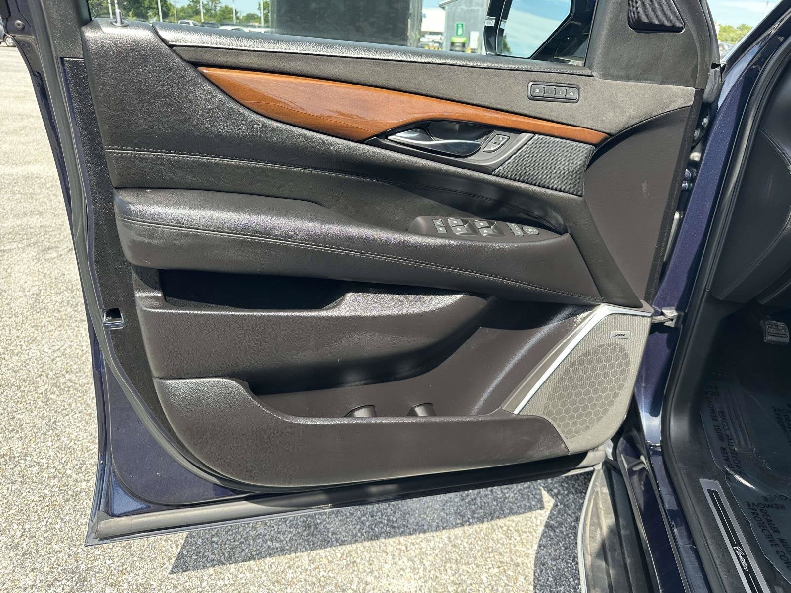 2019 Cadillac Escalade 4WD 4dr