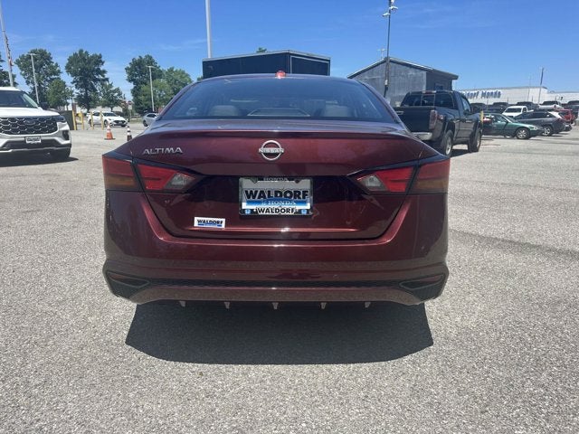 2025 Nissan Altima SV