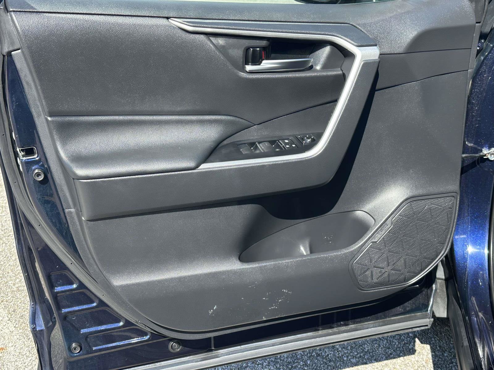 2021 Toyota RAV4 Base