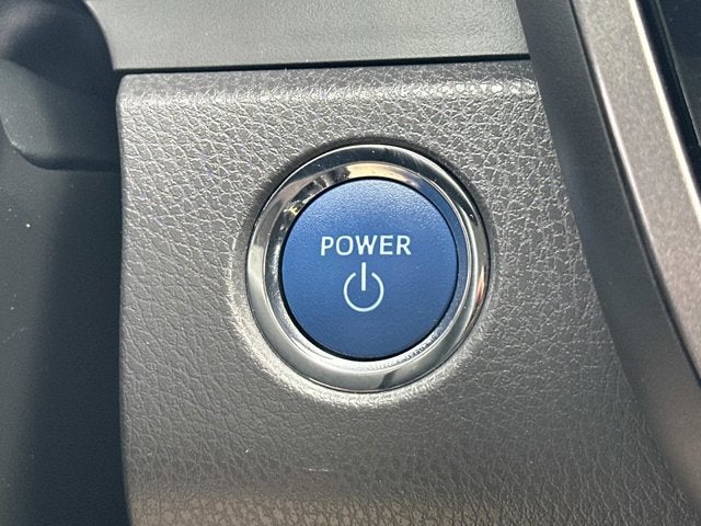 2020 Toyota Camry Hybrid XLE
