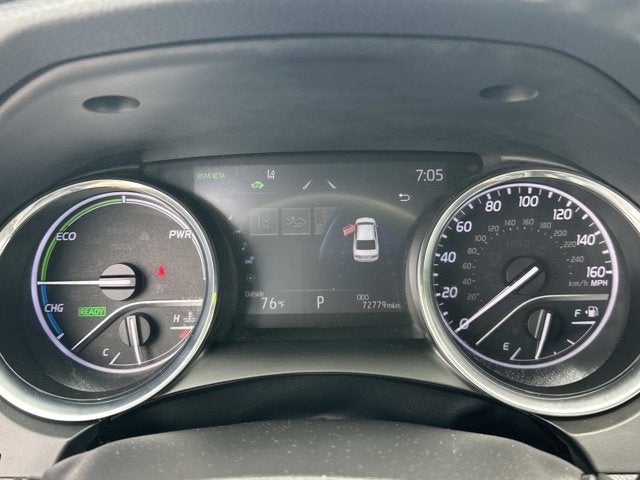 2020 Toyota Camry Hybrid XLE