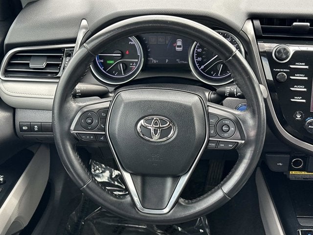 2020 Toyota Camry Hybrid XLE