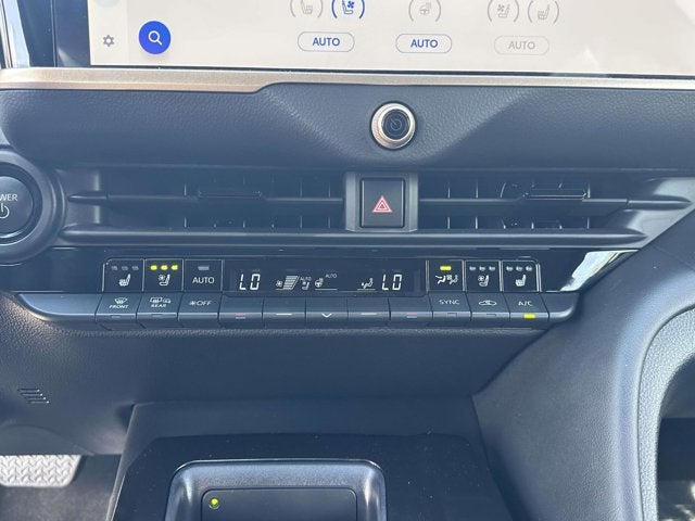 2025 Toyota Crown Signia Limited