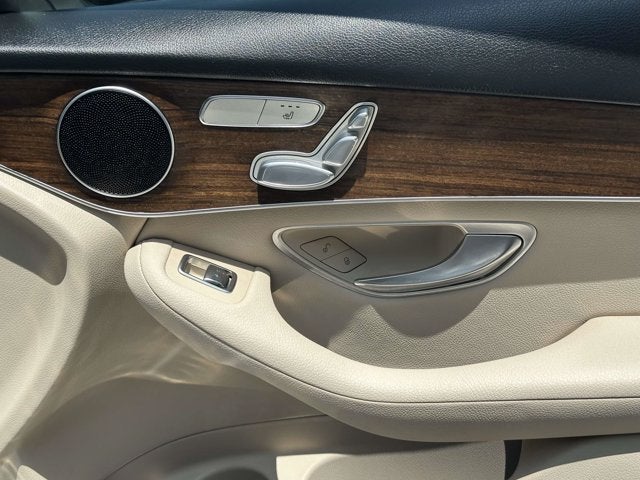 2021 Mercedes-Benz GLC GLC 300