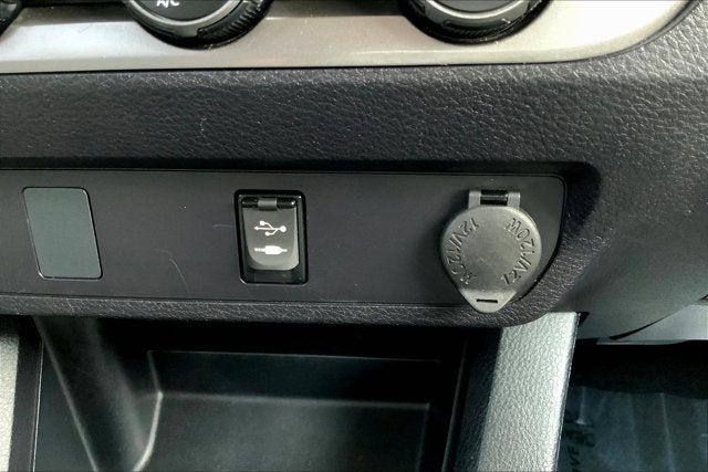2019 Toyota TACOMA SR SR