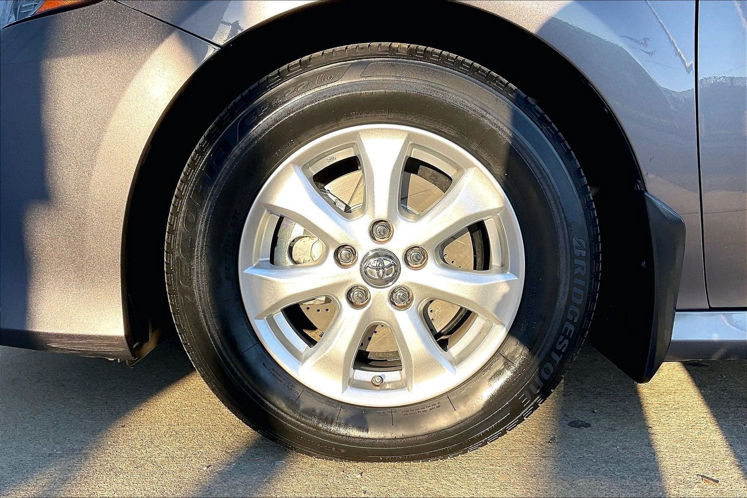 2022 Toyota Camry Hybrid Hybrid LE