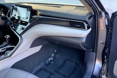 2022 Toyota Camry Hybrid Hybrid LE