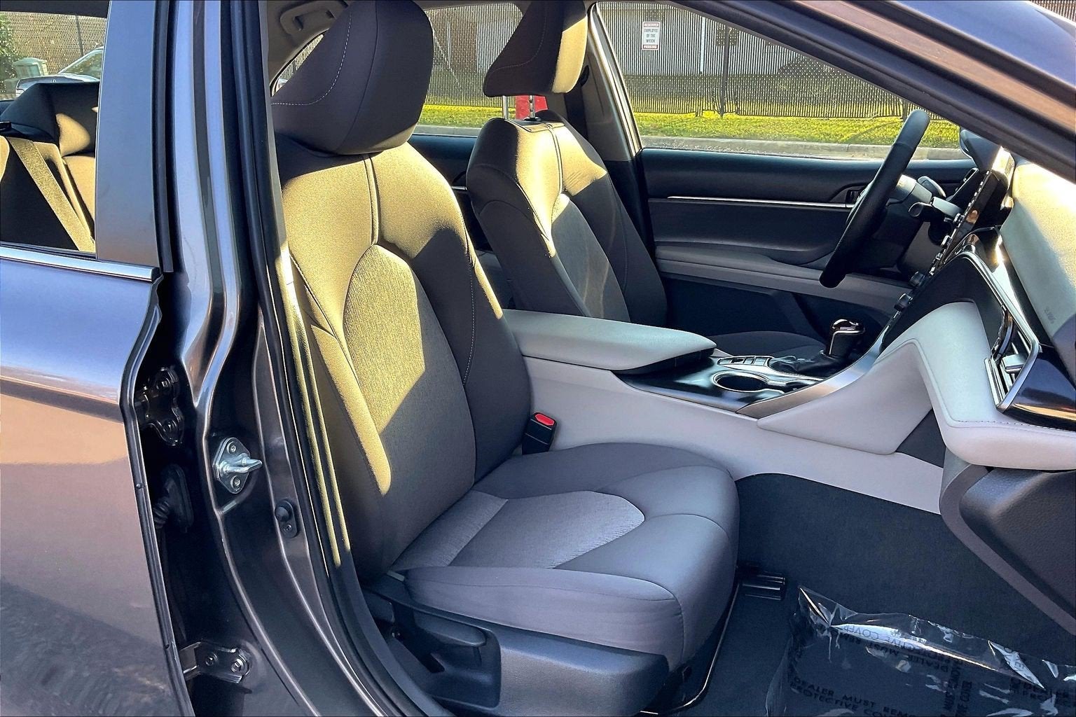 2022 Toyota Camry Hybrid Hybrid LE