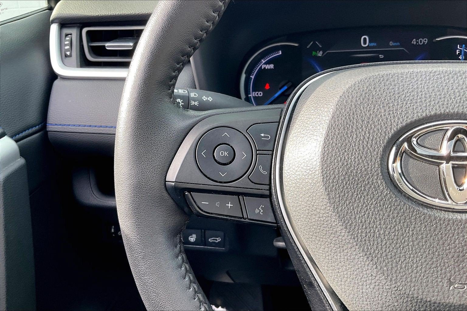 2022 Toyota RAV4 Hybrid Hybrid XSE