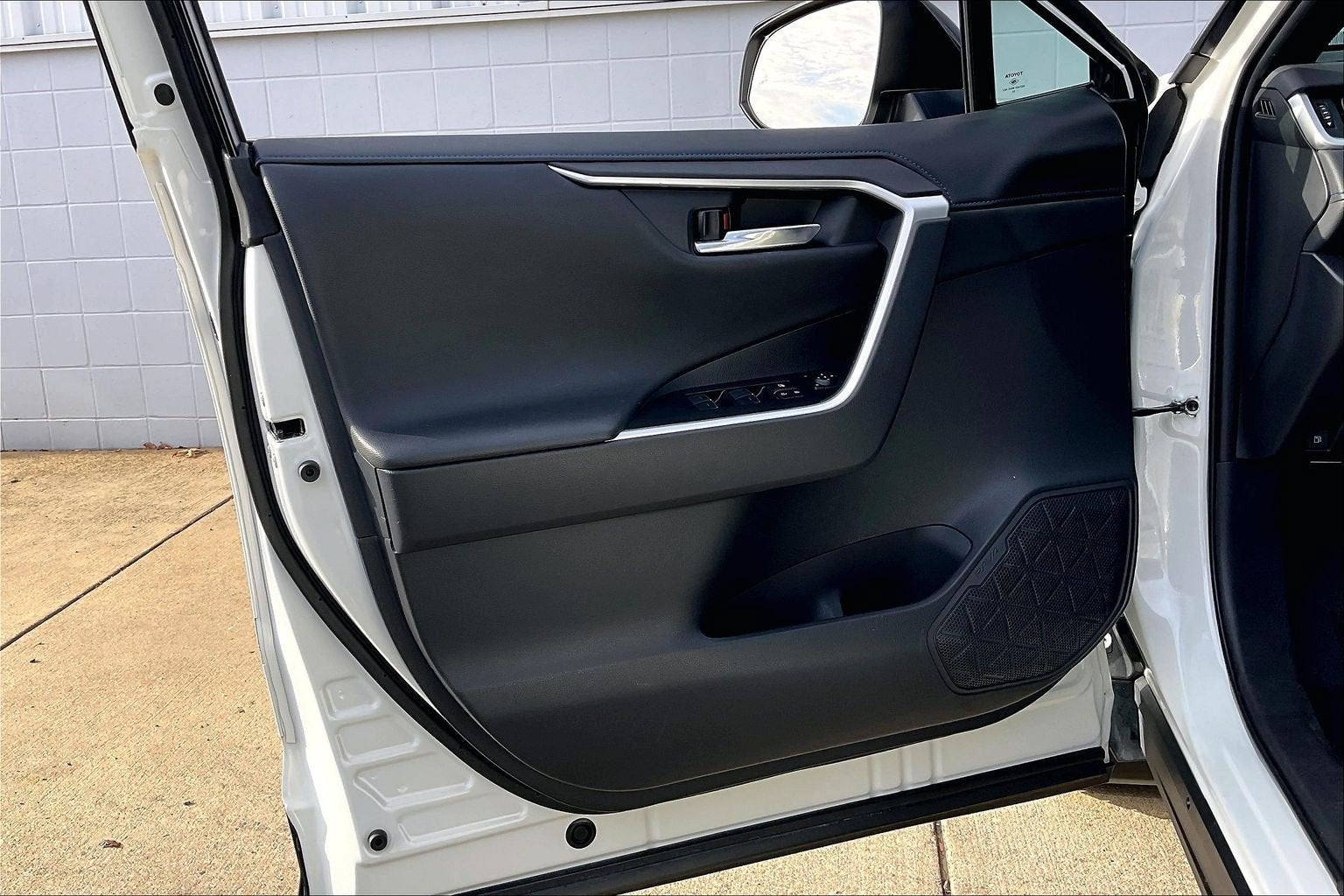 2022 Toyota RAV4 Hybrid Hybrid XSE