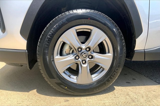 2023 Toyota RAV4 Hybrid Hybrid XLE