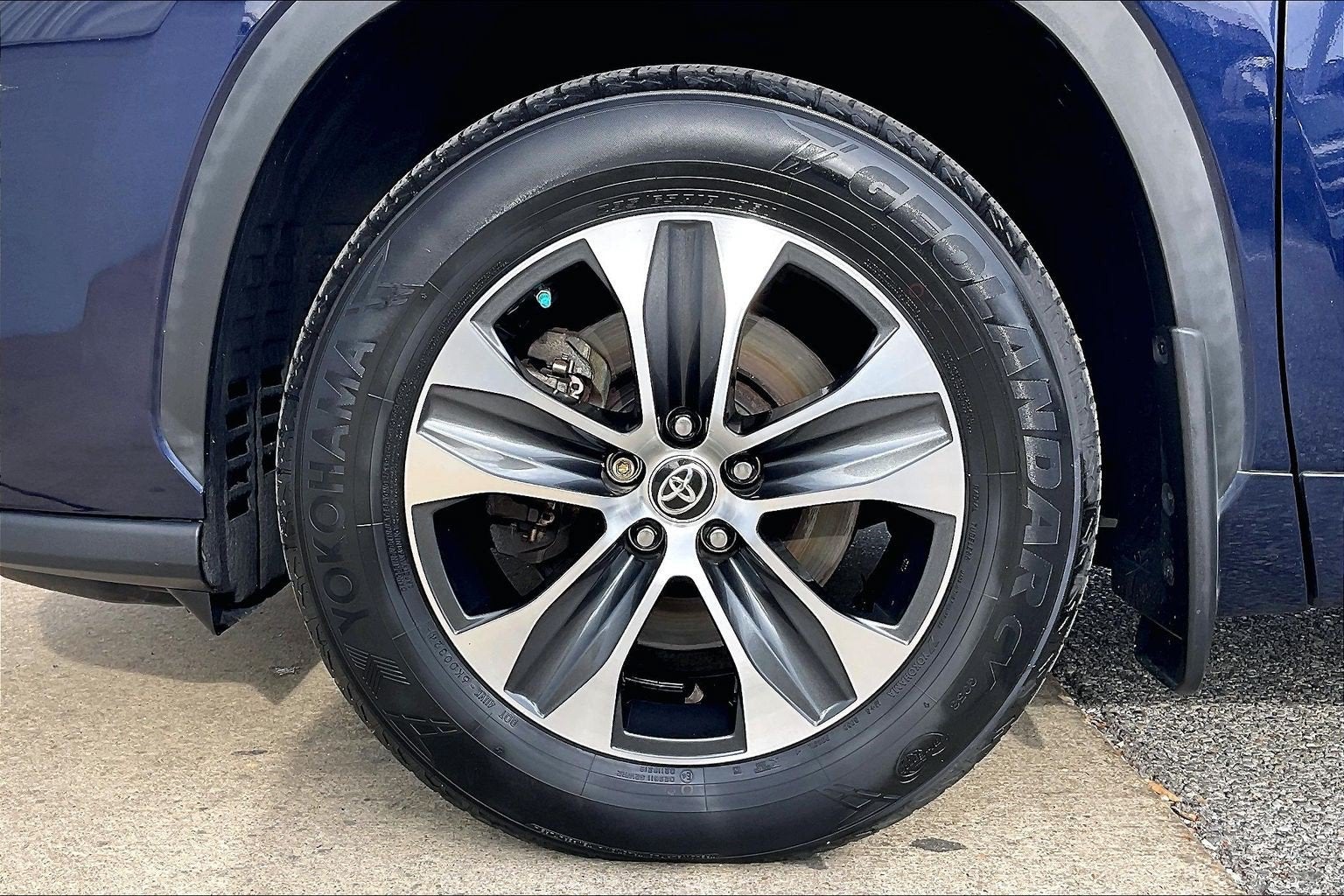 2021 Toyota Highlander Hybrid Hybrid XLE