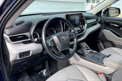 2021 Toyota Highlander Hybrid Hybrid XLE