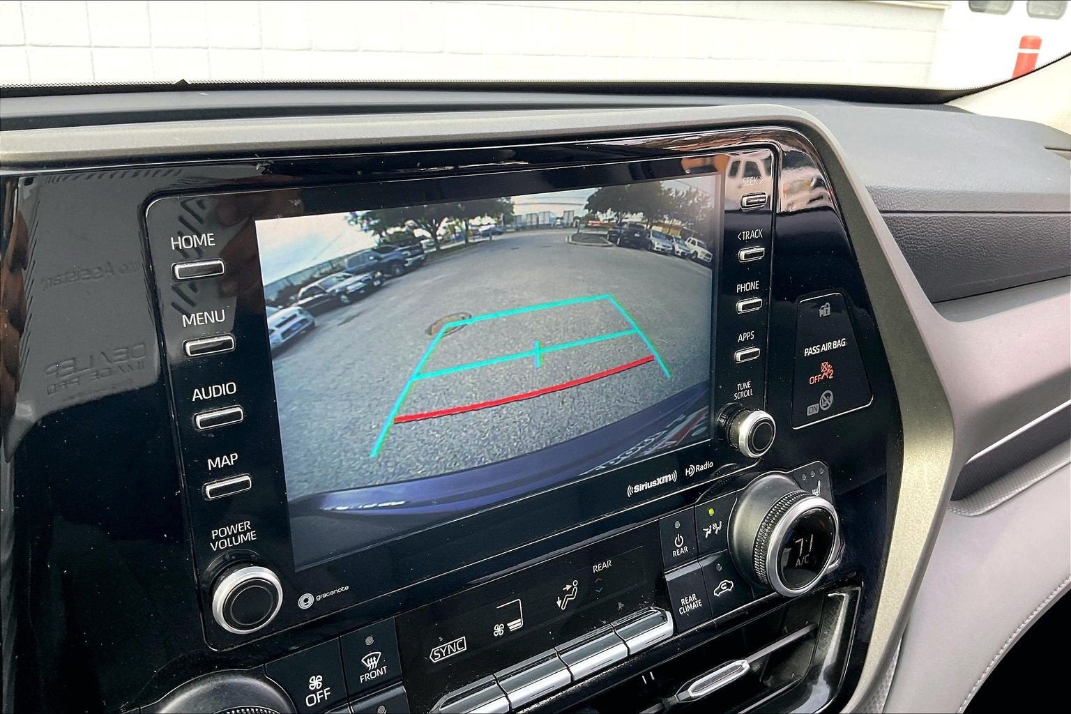 2021 Toyota Highlander Hybrid Hybrid XLE