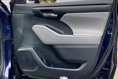2021 Toyota Highlander Hybrid Hybrid XLE