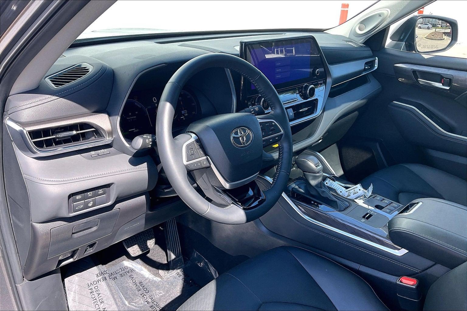 2023 Toyota Highlander Hybrid Hybrid Limited