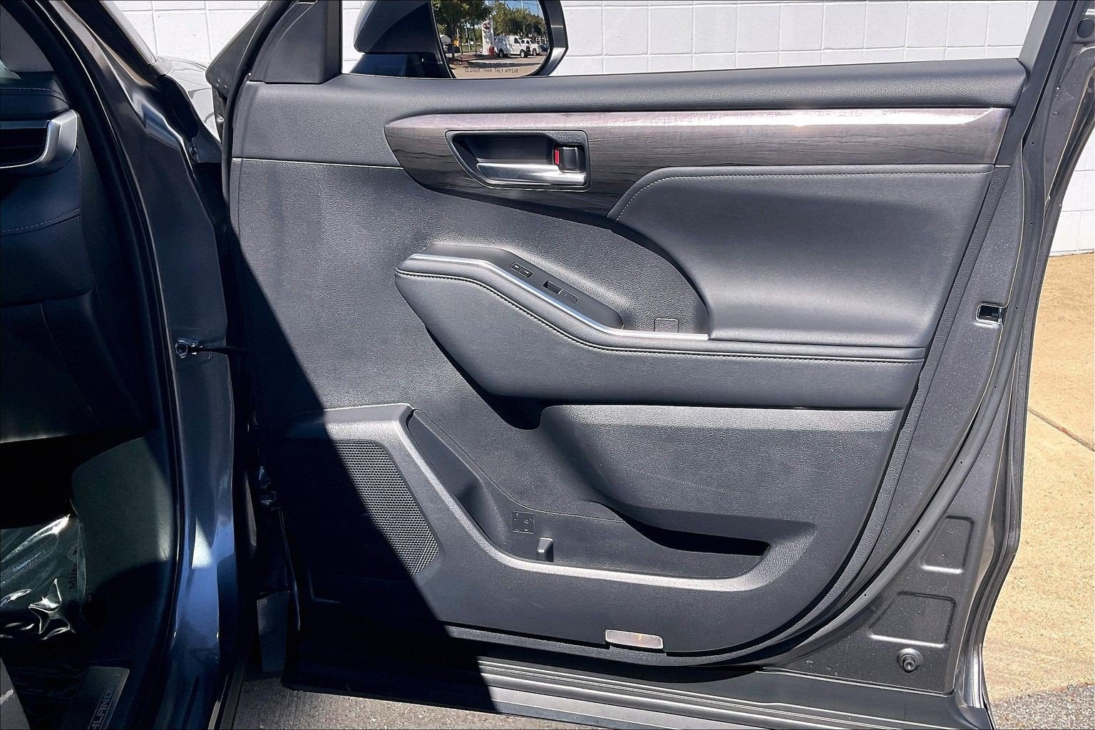 2023 Toyota Highlander Hybrid Hybrid Limited
