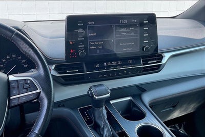 2021 Toyota Sienna XSE