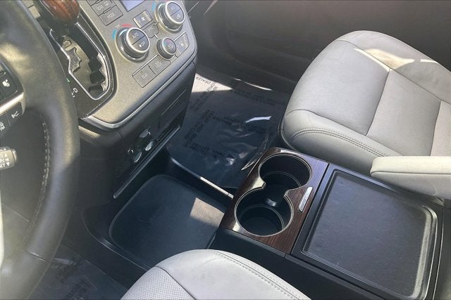 2019 Toyota SIENNA LTD PREM Limited Premium