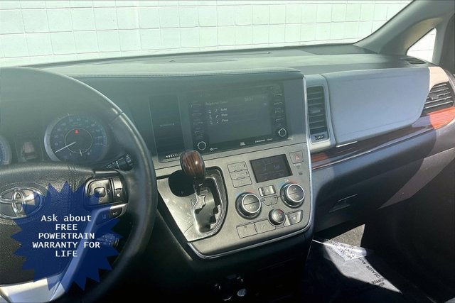 2019 Toyota SIENNA LTD PREM Limited Premium