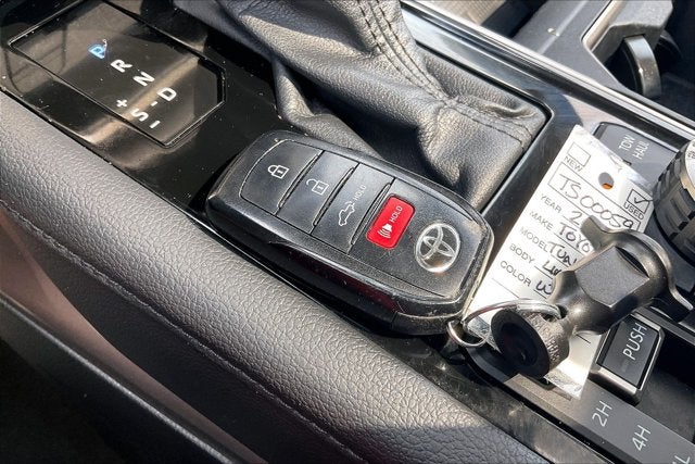 2023 Toyota Tundra i-FORCE MAX Limited Hybrid