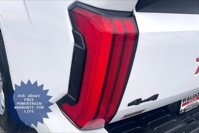 2023 Toyota TUNDRA 4X4 SR