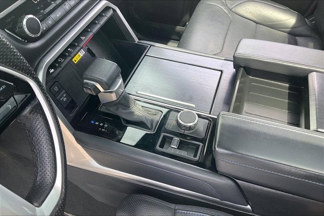 2024 Toyota TUNDRA 4X4 Platinum