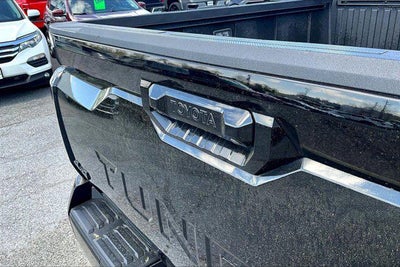 2023 Toyota TUNDRA 4X4 Platinum