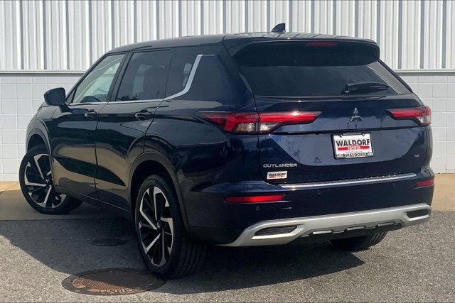 2022 Mitsubishi Outlander SE