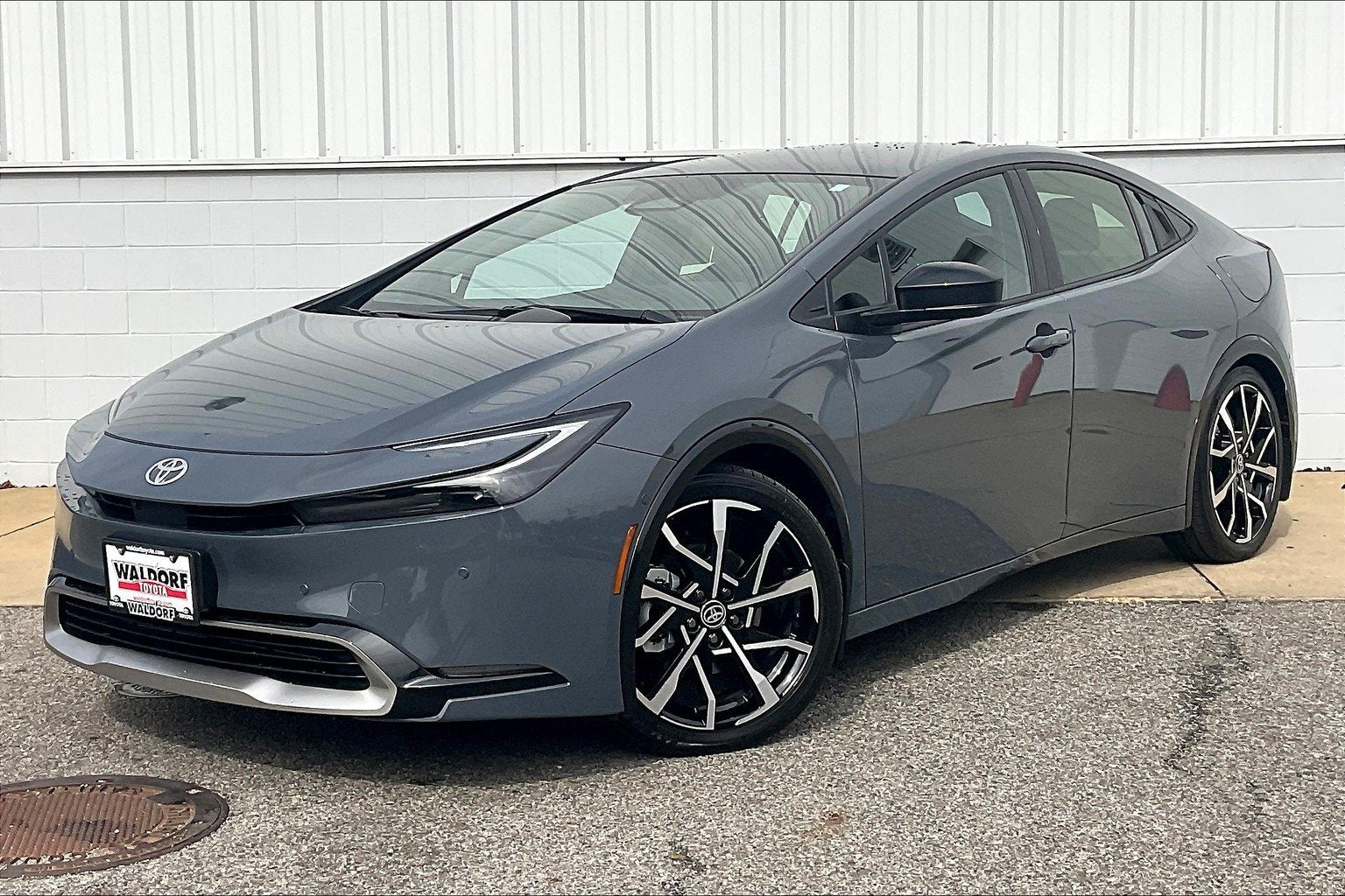 2025 Toyota Prius Plug-in Hybrid XSE Premium