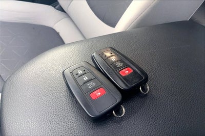 2022 Toyota RAV4 Hybrid Hybrid XLE