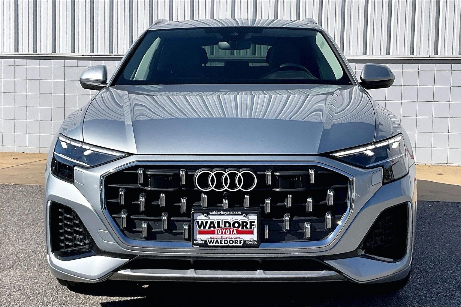 2026 Audi Q8 Premium Plus