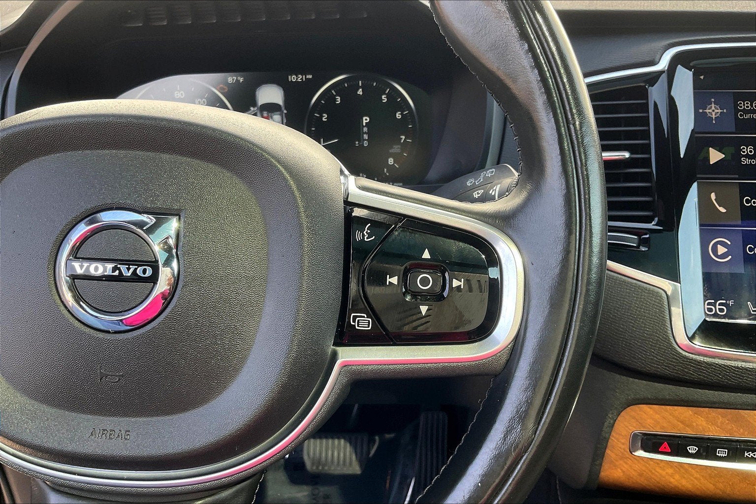 2018 Volvo XC90 Inscription