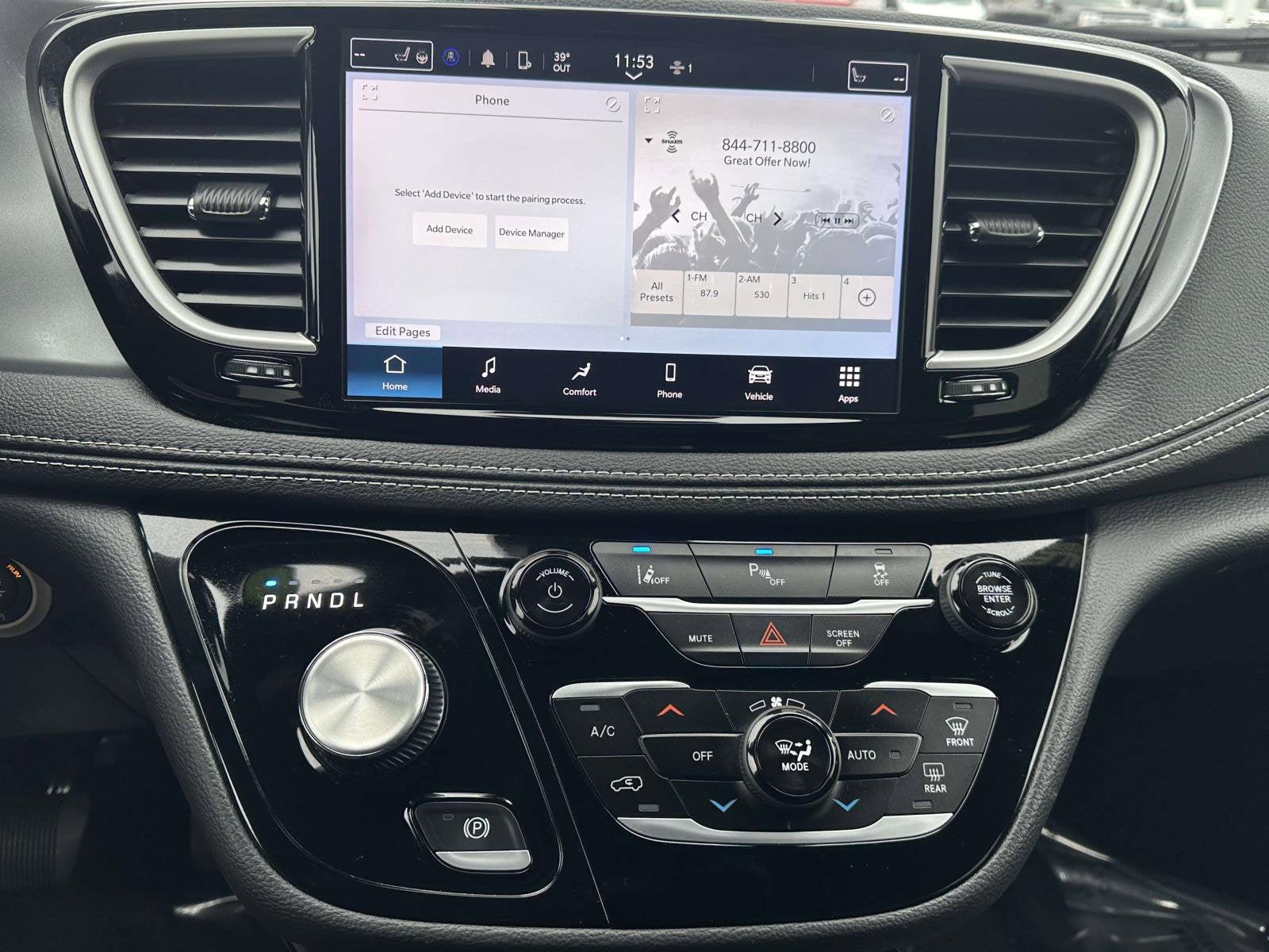 2023 Chrysler Pacifica Hybrid Touring L