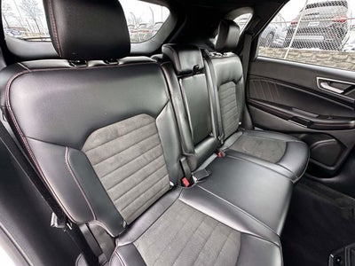 2022 Ford Edge ST Line