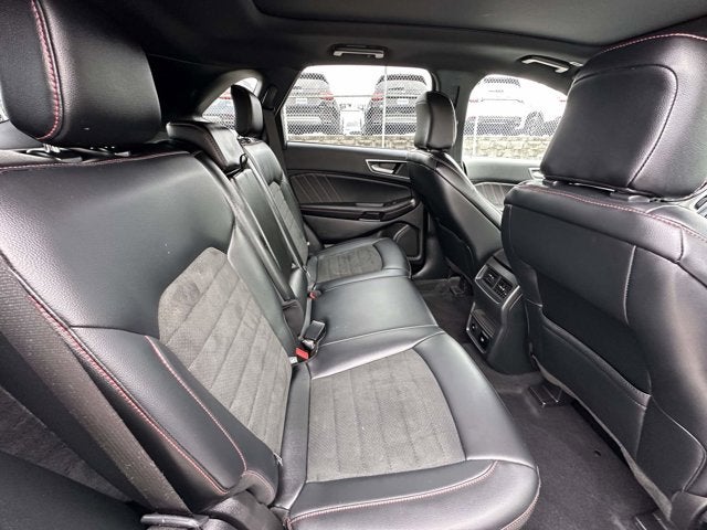 2022 Ford Edge ST Line