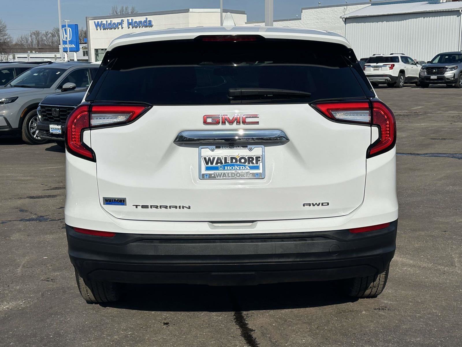 2024 GMC Terrain SLE