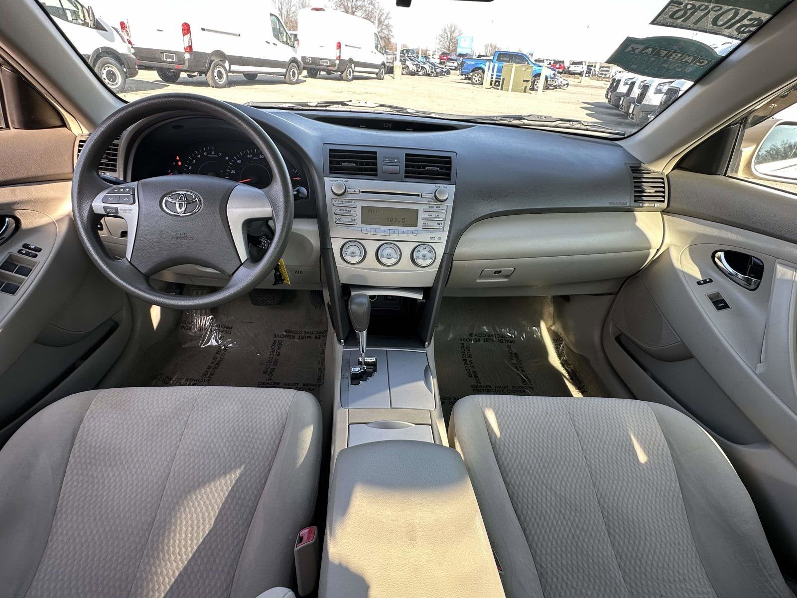 2010 Toyota Camry LE