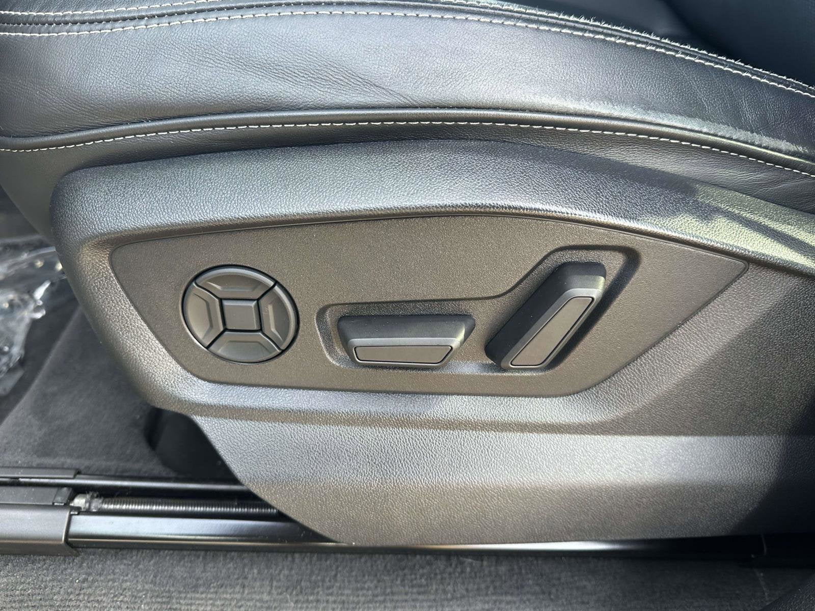 2019 Audi Q8 Premium Plus