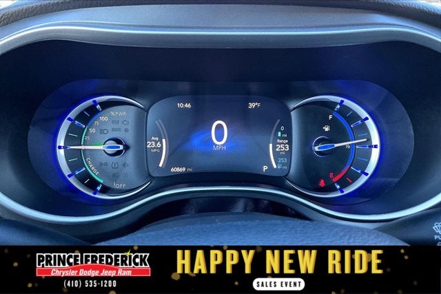 2023 Chrysler Pacifica Hybrid Touring L