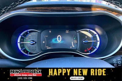 2023 Chrysler Pacifica Hybrid Limited